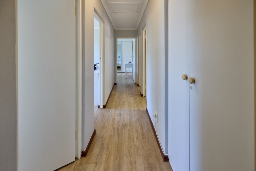 4 Bedroom Property for Sale in Fish Hoek Western Cape